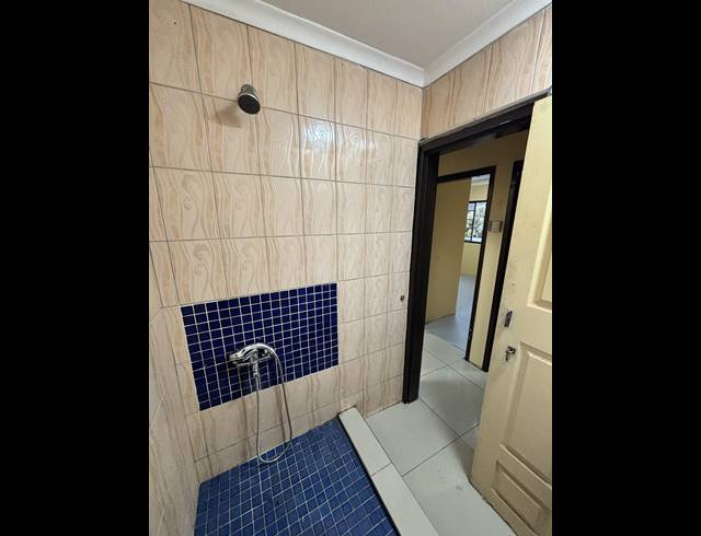 3 BEDROOM HOUSE FOR SALE IN REDFERN
